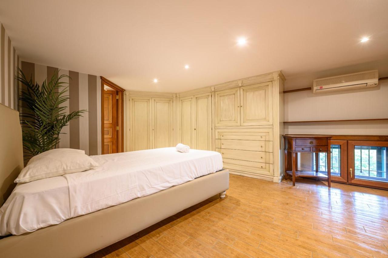 Toto E Peppino Family House Lejlighed Napoli Eksteriør billede